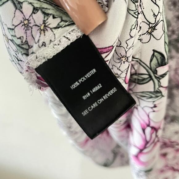 Torrid White Pink Floral Georgette Bow Tie Front Blouse Top Size 3X Cottagecore - Picture 6 of 9